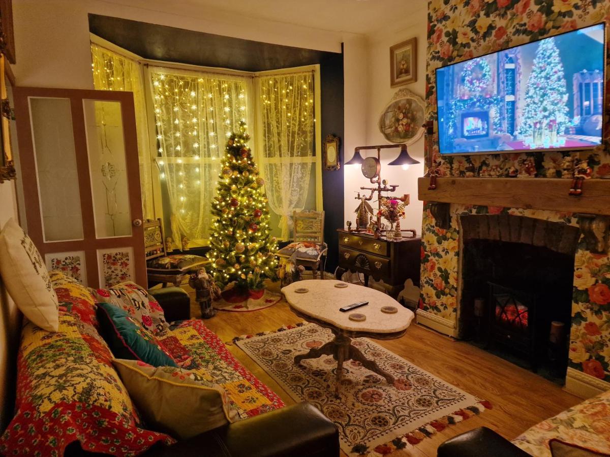 Town Cottage Ground Floor Appartment Бридженд Екстериор снимка
